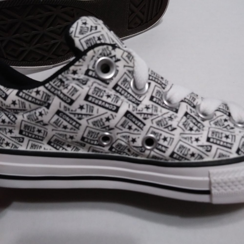 Converse Chuck Taylor All Star Street License Plate - Picture 8 of 15